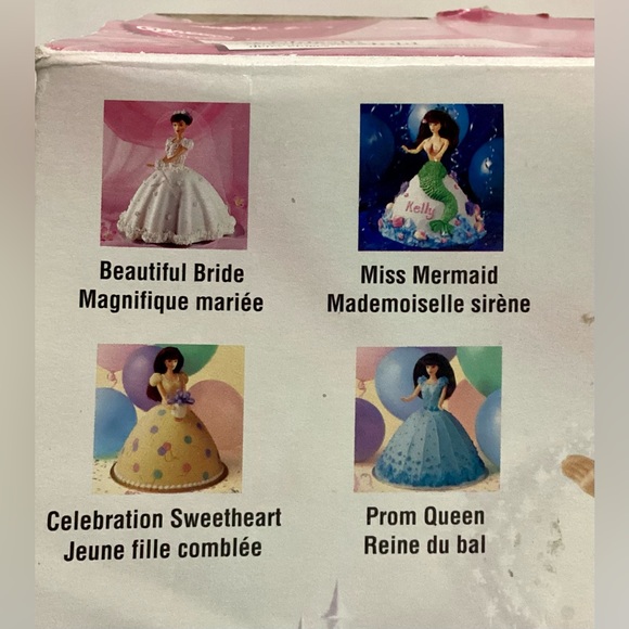 Classic Wonder Doll Cake Mold - Picture 14 of 16